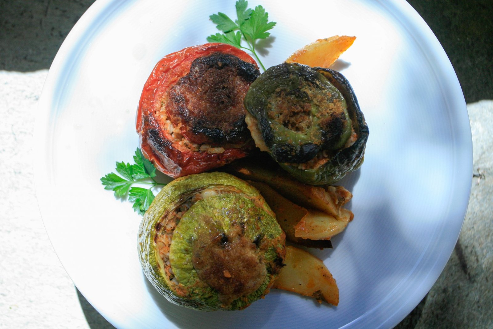 Join Thomai, a celebrated gastronomic specialist, for a unique day-long experience filled with hands-on cooking lessons, uncovering the secrets of authentic Greek culinary traditions in a majestic backdrop of the Aegean Sea.