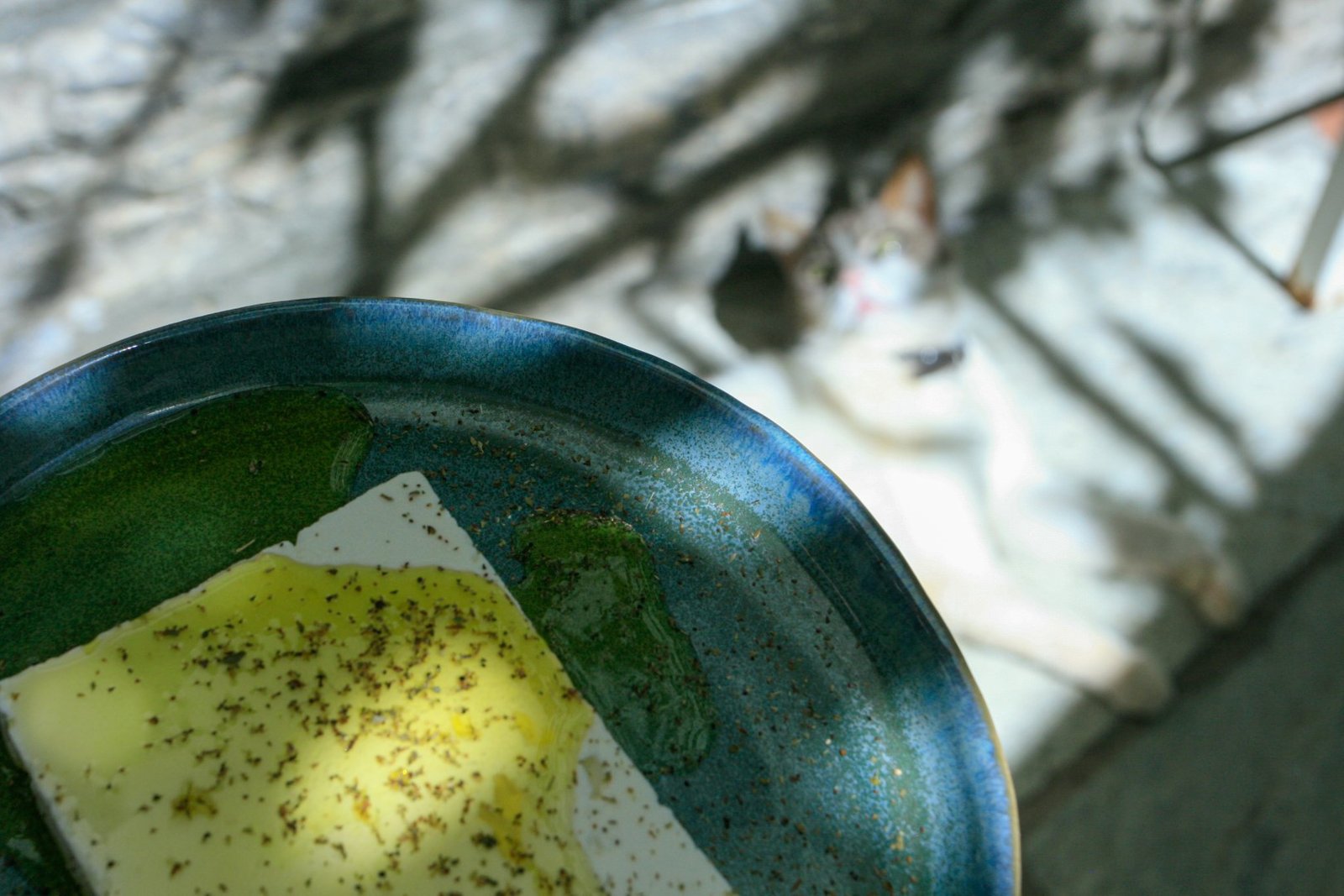 Join Thomai, a celebrated gastronomic specialist, for a unique day-long experience filled with hands-on cooking lessons, uncovering the secrets of authentic Greek culinary traditions in a majestic backdrop of the Aegean Sea.